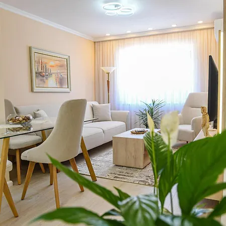 Apartment Oma's Shkoder